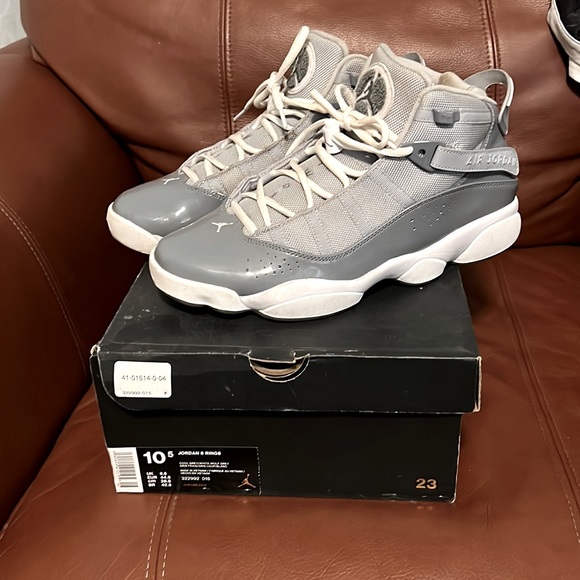 Cool grey Jordan 6 rings - Picture 3 of 3